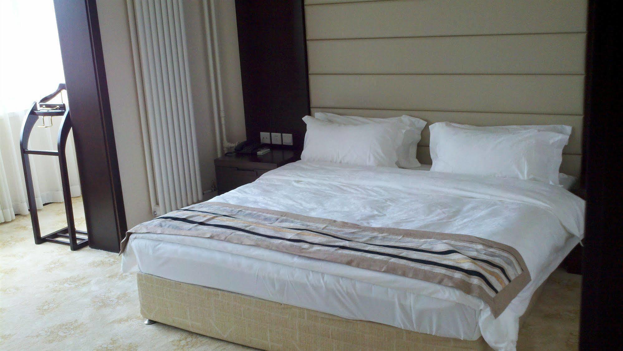 Beijing Aulympic Airport Hotel Екстериор снимка